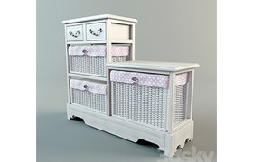 Wicker laundry basket