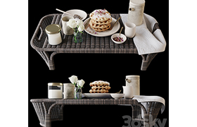 Breakfast in bed-001